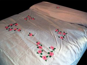 Scopri di più sull'articolo Coperta di seta dipinta a mano